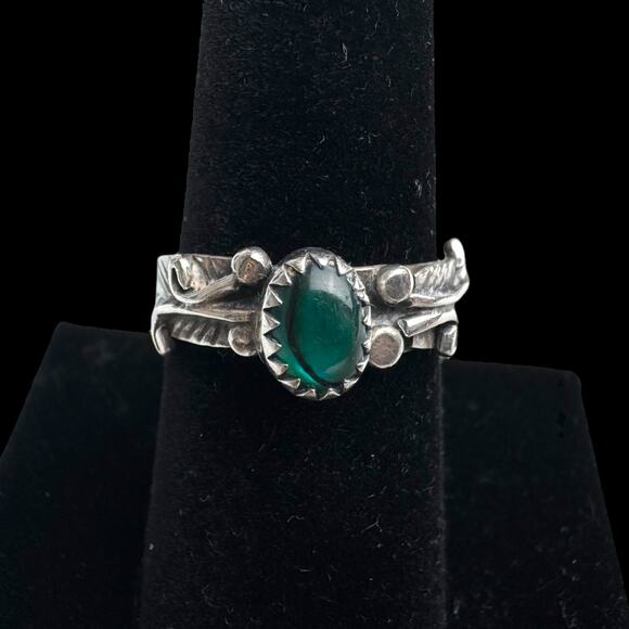 Vintage Sterling Silver Ring w/ Abalone Cabochon 7.5 Navajo Style Sawtooth Bezel - Picture 2 of 10